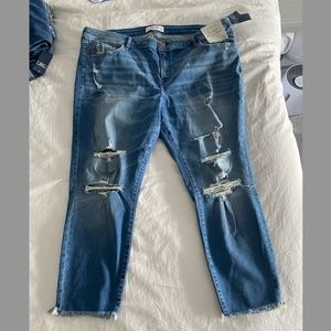 Abercrombie & Fitch Ripped Mid Rise Super Skinny Ankle Jeans 36/22 short